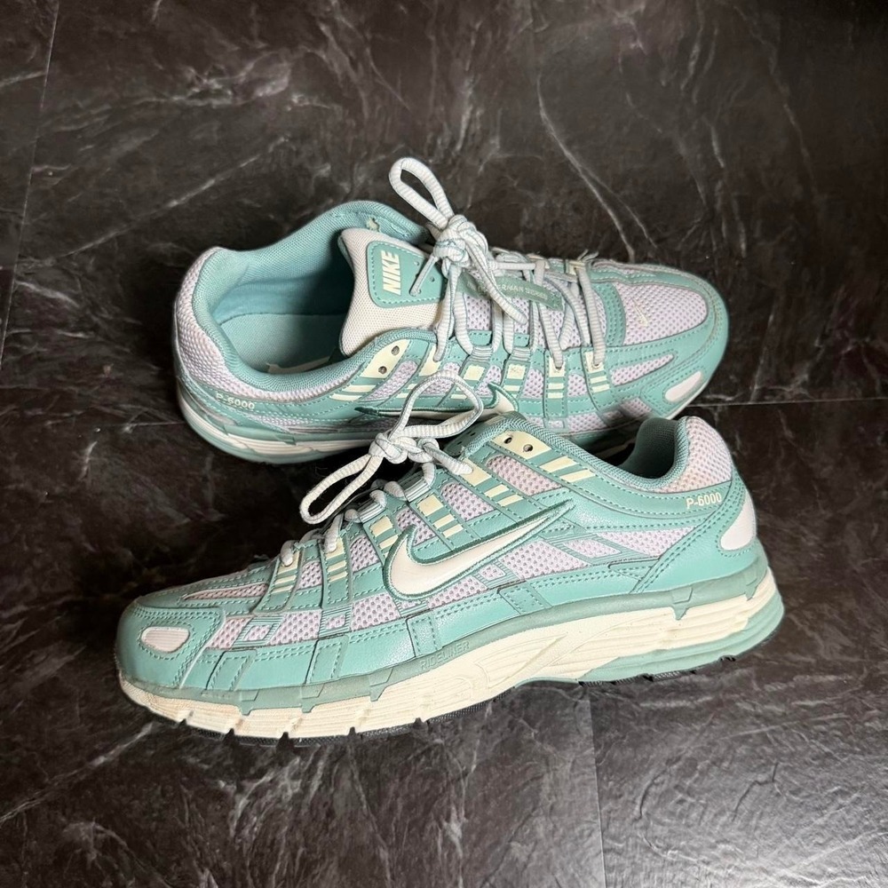 Nike Women's P-6000 Green Platinum Sneaker Shoe W8.5 BV1021
